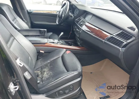 2011 BMW X5 xDrive35D z USA, uszkodzony, nr VIN 5UXZW0C58BL369055